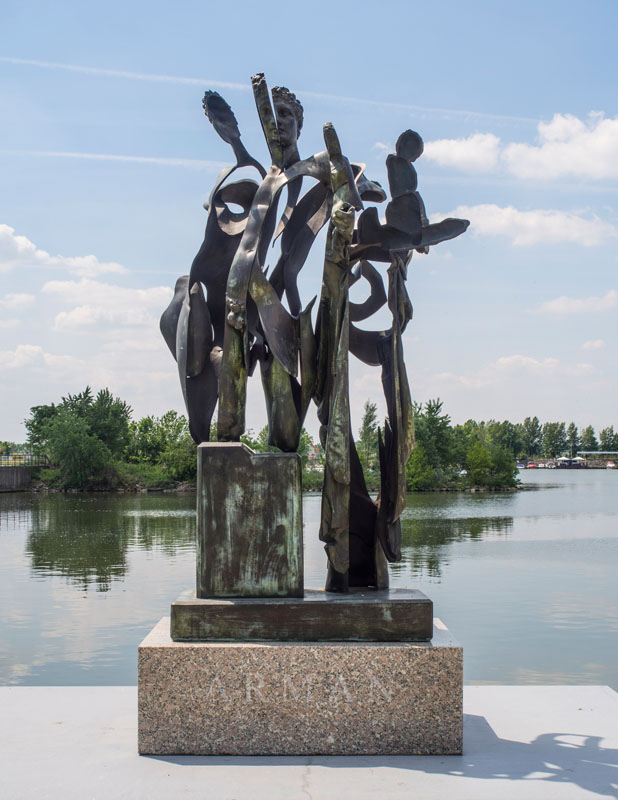 Arman (FR) – Hermes and Dionysus | 1986 | bronze | 230 cm